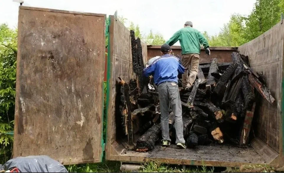 Вывоз мусора после пожара в Алейске от ПроМусор — уборка, утилизация, цена от 2526 руб