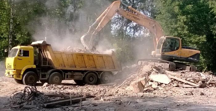 Вывоз бетонного боя и ЖБИ отходов в Алейске от ПроМусор, цена от 2784 руб., утилизация и переработка